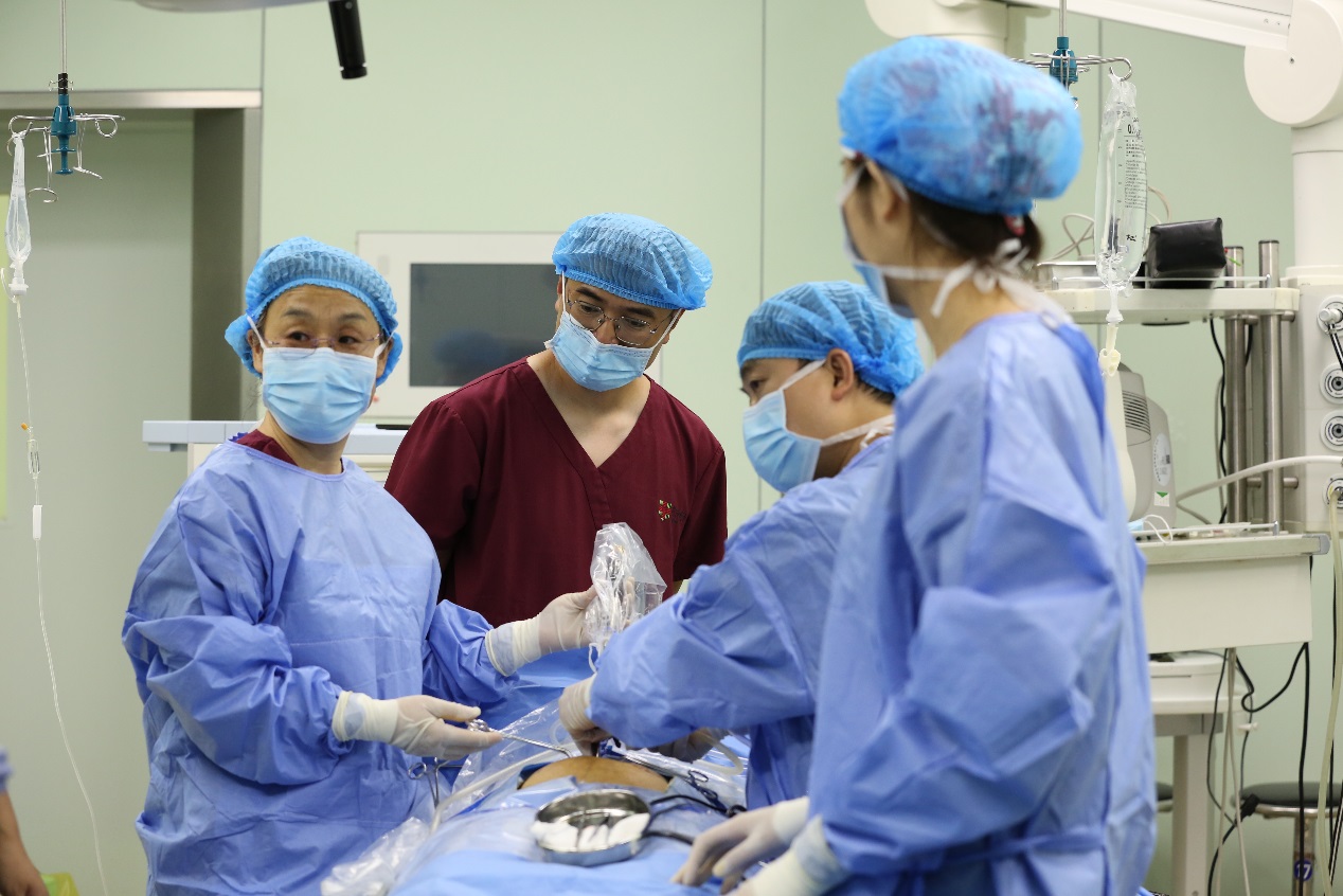 大龄妇女盆底肌修复手术,女性盆底重建手术最好的医生