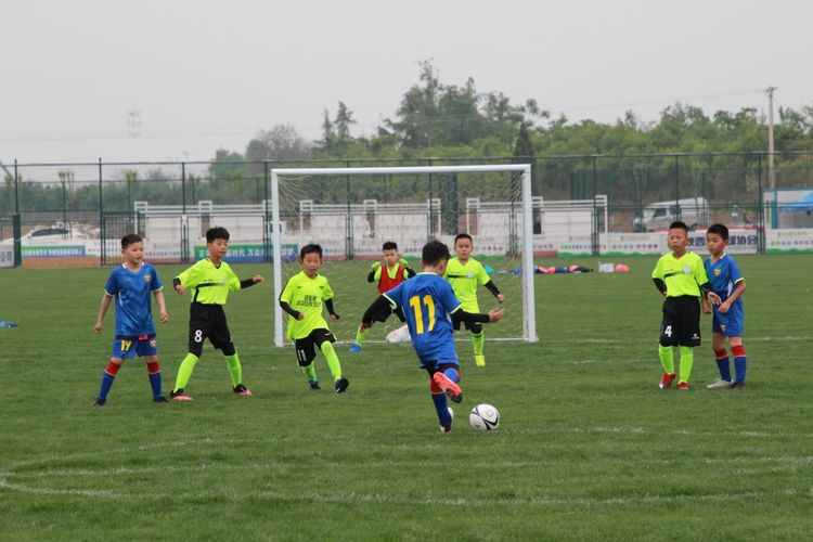 大荔县模范人物代表,首批全国县域足球典型