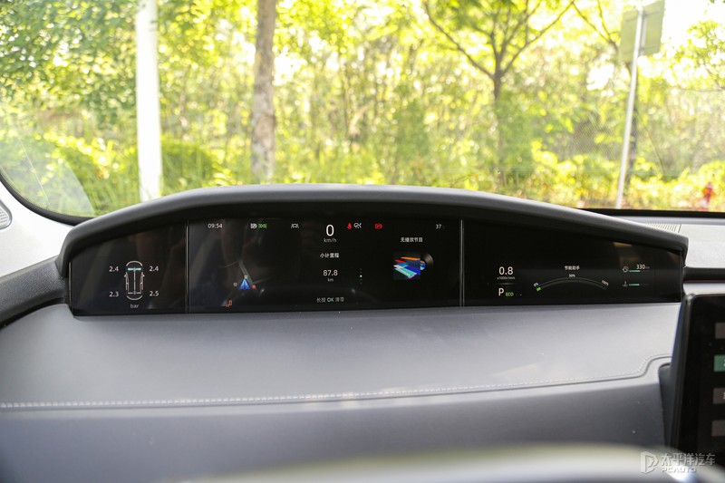 长安uni-k和长安cs75plus哪个好,长安uni-k车怎么样值得买吗