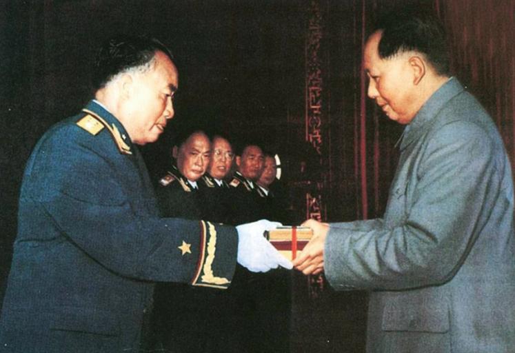 十大元帅授衔仪式电视剧,有关十大元帅授衔电视剧