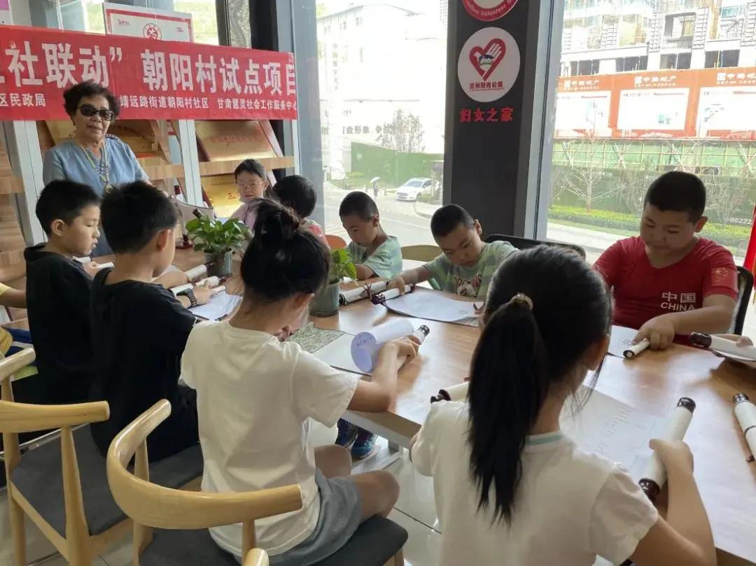 民生汇丨银滩路街道：“神兽”们开“踢”啦