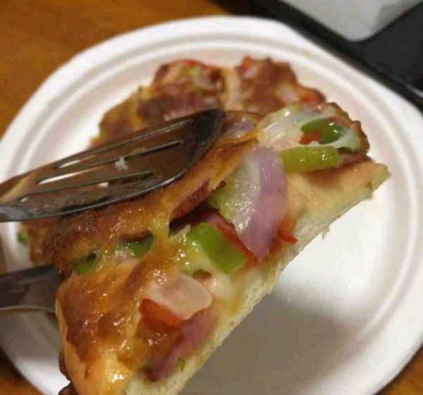 又简单又好吃的美食披萨,不能吃的简单又好看的小披萨