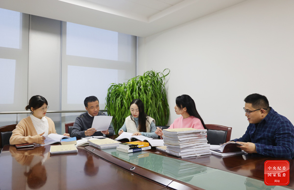 为单位谋利还是挪用公款从江苏省淮安市公安局原三级高级警长娄伯翱案说起