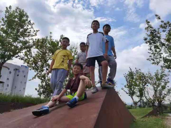 跑酷作死,为什么要让孩子学跑酷