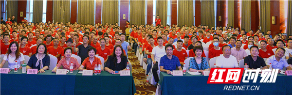 工匠鸿扬齐心家装顽症不再