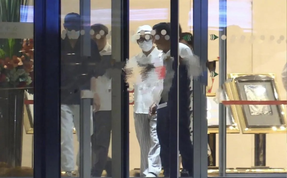 王宝强打扮全集,王宝强面容沧桑略微发福