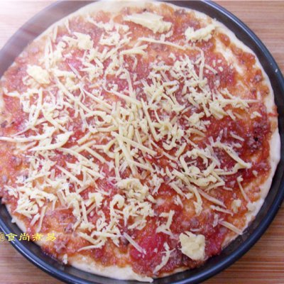 #2021趣味披萨组——芝香“食”趣#番茄肠仔拉丝披萨