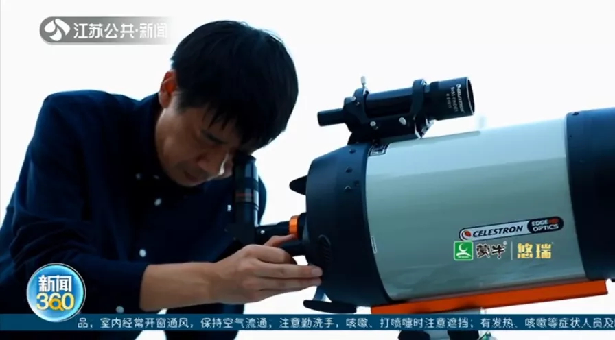 男生追星半辈子,男生追星成了爱豆