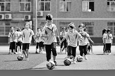 如何让学生喜欢上体育,学校体育有效教学的方法