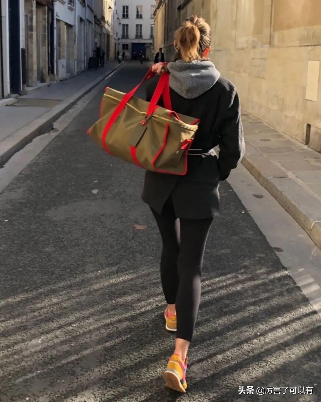 温柔慵懒的法式复古风太迷人,迷人的慵懒风法式卷