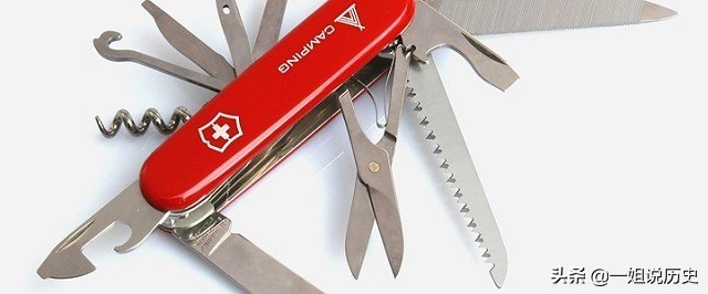 如果你和贝爷去探险，以下*器武**4选1防身，网友：选第4最实用