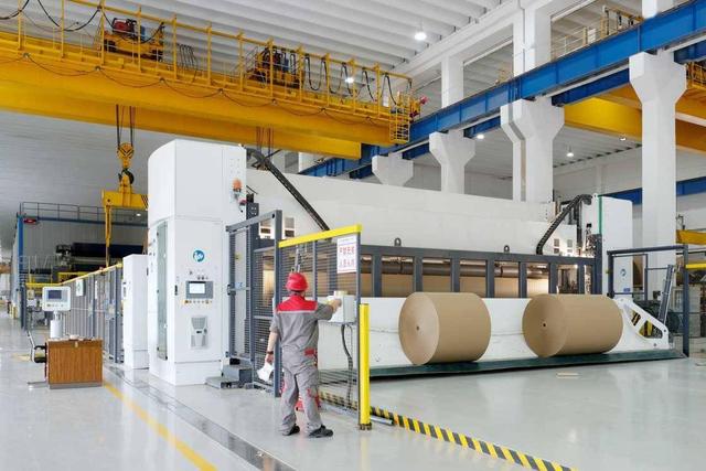 文化用纸行业不行，纸板纸箱总好吧？看看山鹰国际的财报就知道了