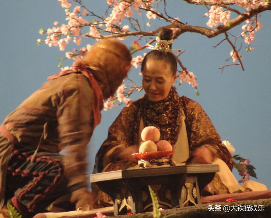 这才是倾国倾城的脸,这才是绝世美颜