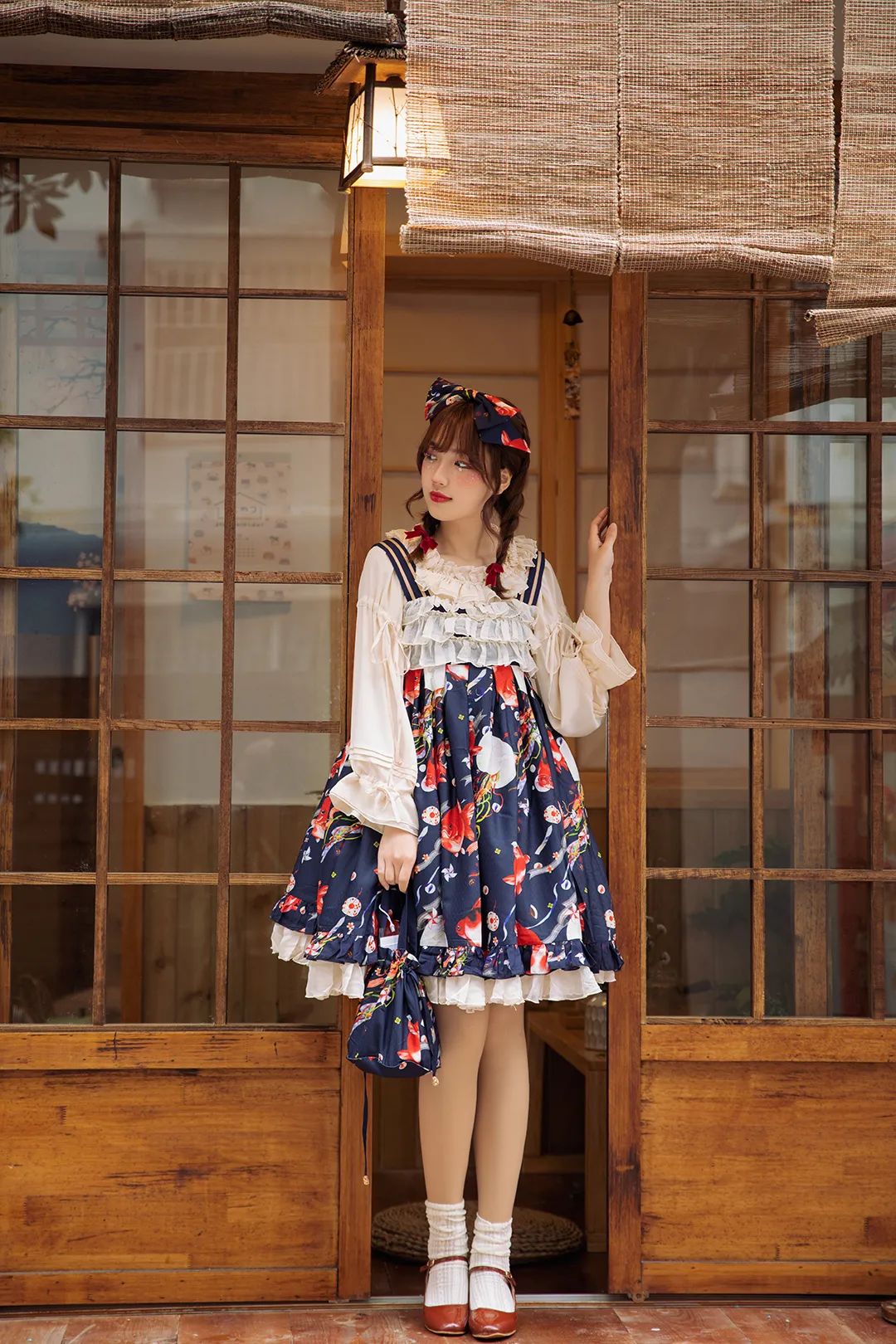 听说lo圈又贵又难入,我来告诉你是真的吗?