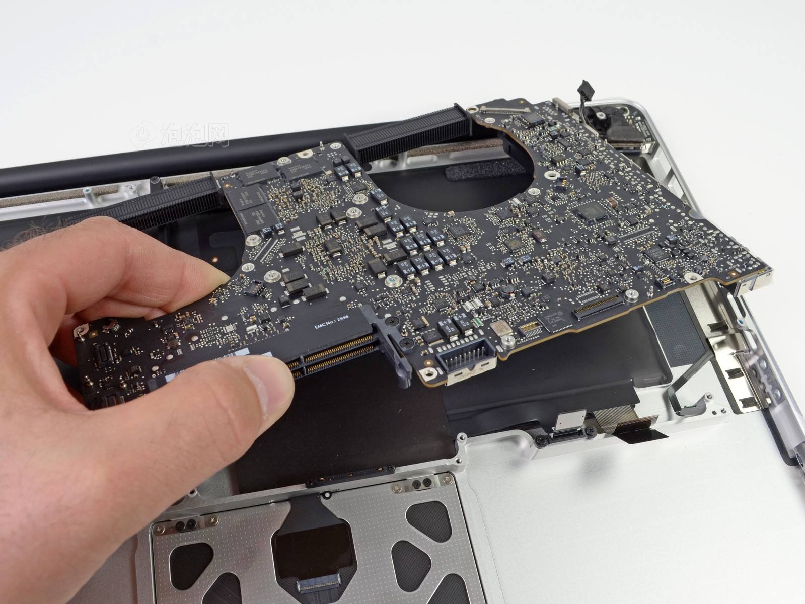 苹果macbookpro16英寸芯片是m1吗,苹果macbook在哪里买靠谱