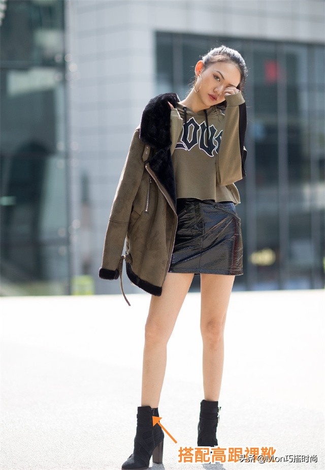 秋冬季节穿卫衣搭配什么裤子,秋季新款卫衣搭配牛仔裤衣服