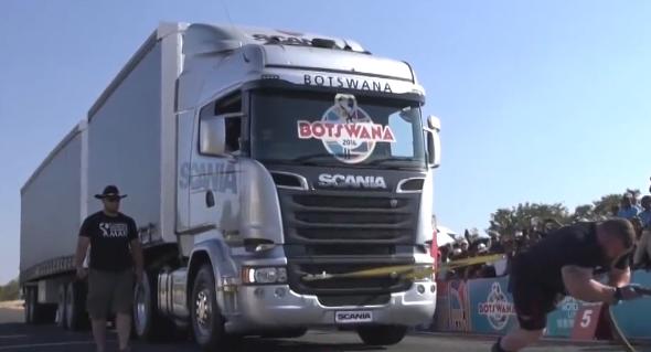 真实存在的3米巨人,超大型巨人有多吓人