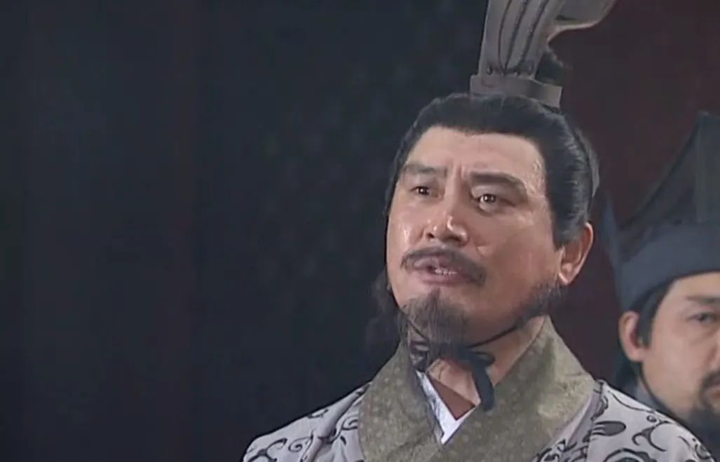 程昱说徐庶比他强十倍真的吗,曹操程昱徐庶