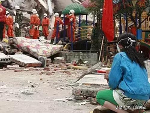 汶川地震十二周年：100张记录汶川地震的照片