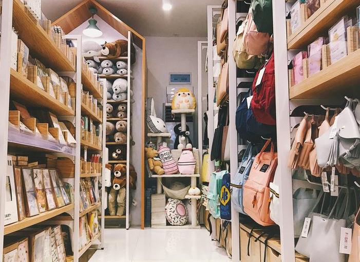 实体店生意惨淡真的是电商原因吗,实体店生意不好做哪时候关闭电商