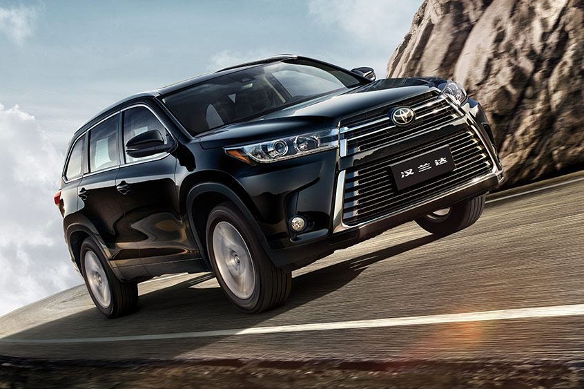 路虎发现神行7座vs汉兰达,路虎神行和汉兰达哪个更值得购买