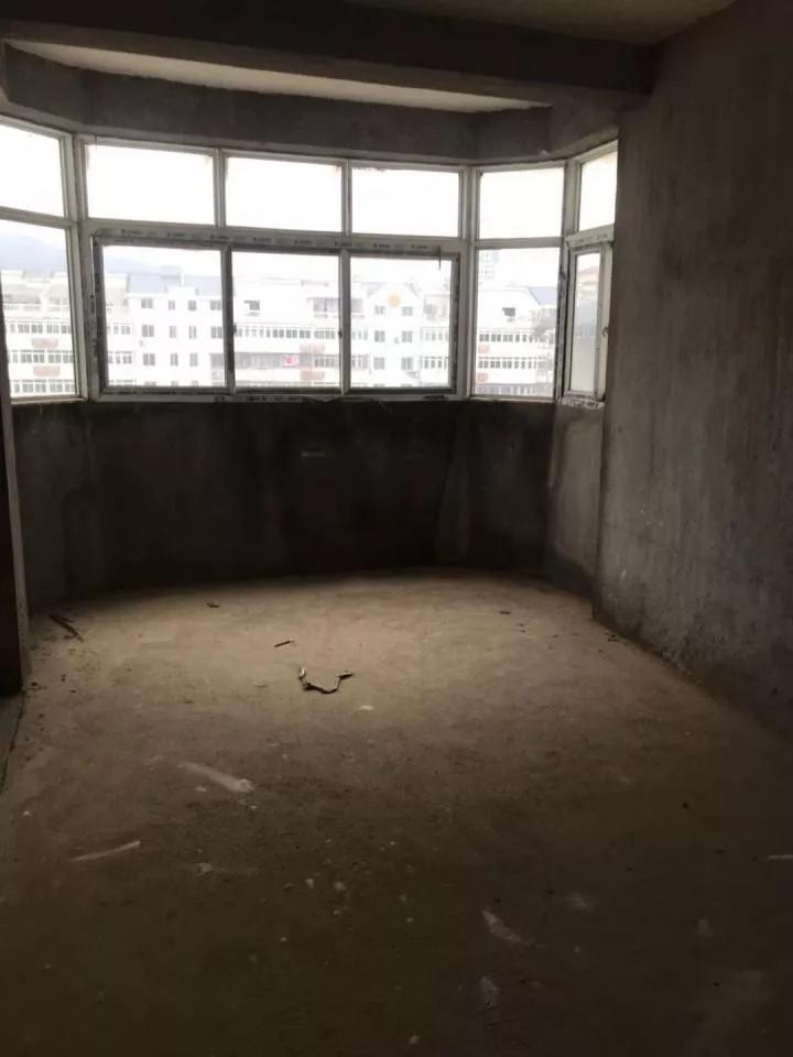 南昌拍卖房源一览表,南昌法院拍卖的房子哪里买