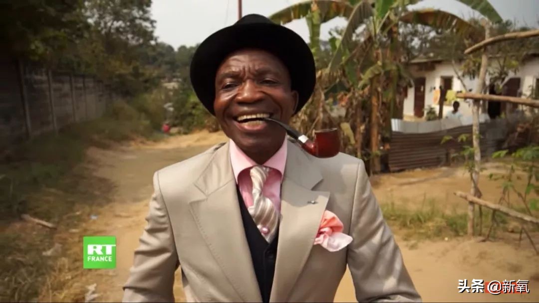 捡垃圾也要穿名牌,非洲贫民窟绅士精致起来有多野?