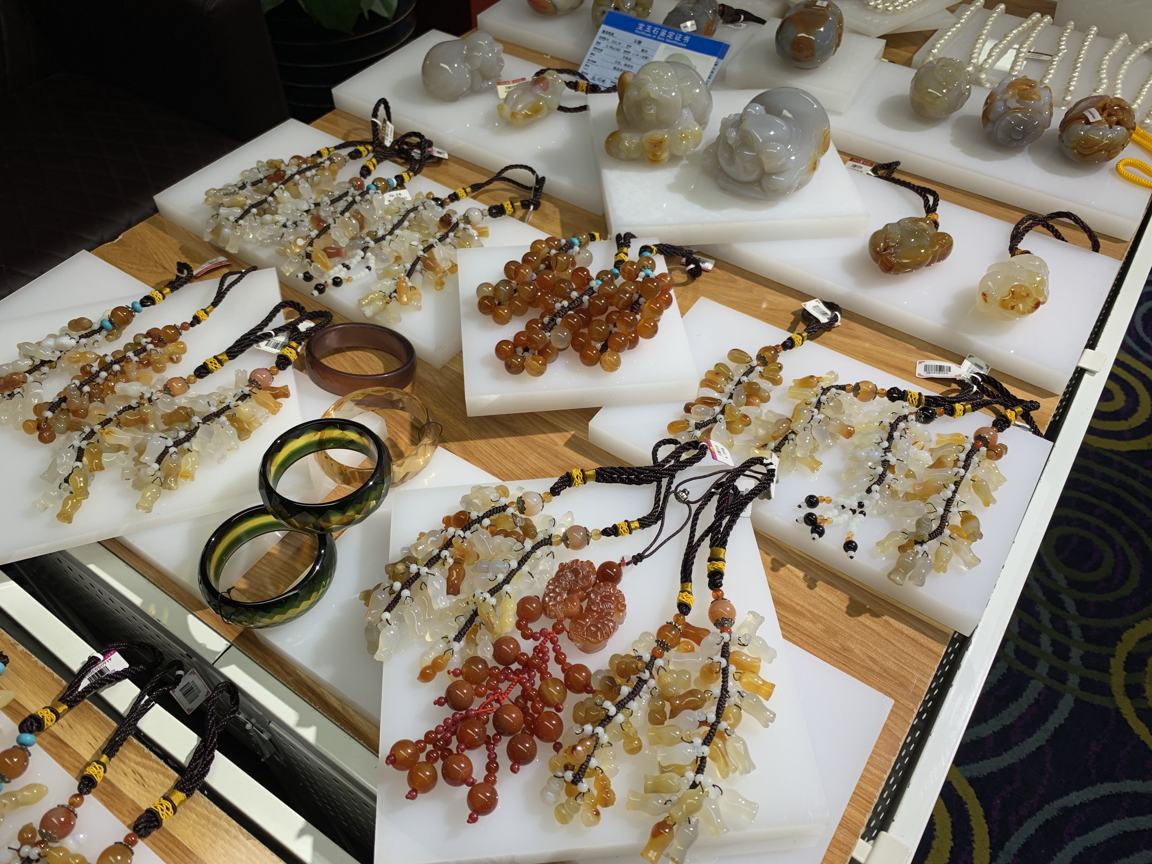 珠宝清仓特卖,王府井珠宝