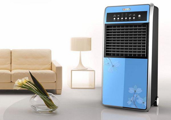 天热买个空调扇,天热了去买一台电风扇