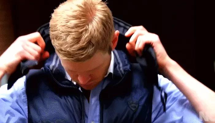 测评防止摔倒安全气囊,戴在脖子上的安全气囊