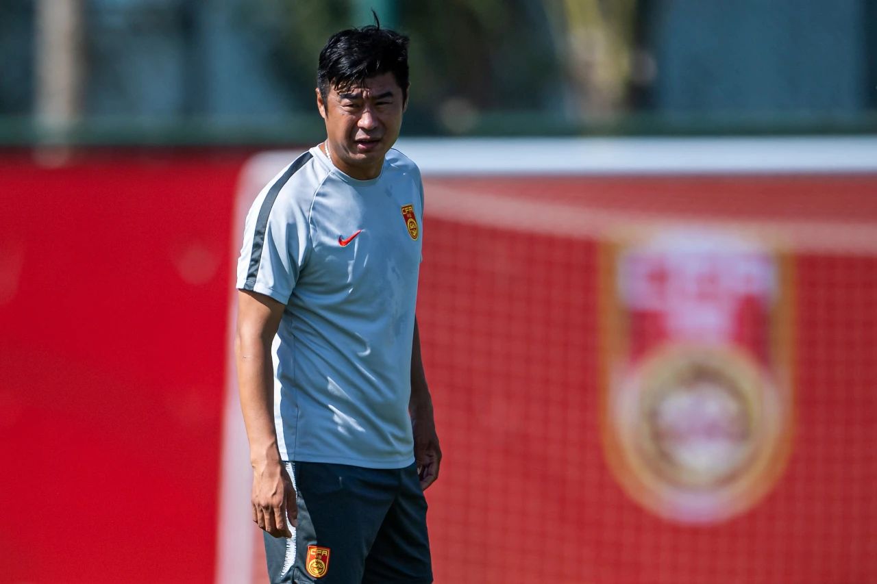 何小珂韩鹏完整视频,韩鹏球员生涯