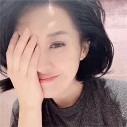 许晴50岁依然少女感满满,50岁的许晴拥有25岁的坦然