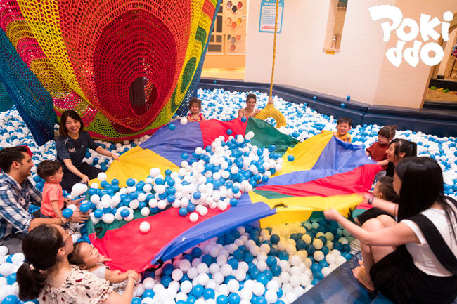 儿童室内蹦床高端定制,儿童蹦床馆教学