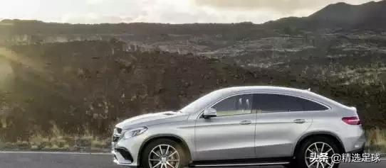 足球运动员豪车一览,足球球星豪车出场