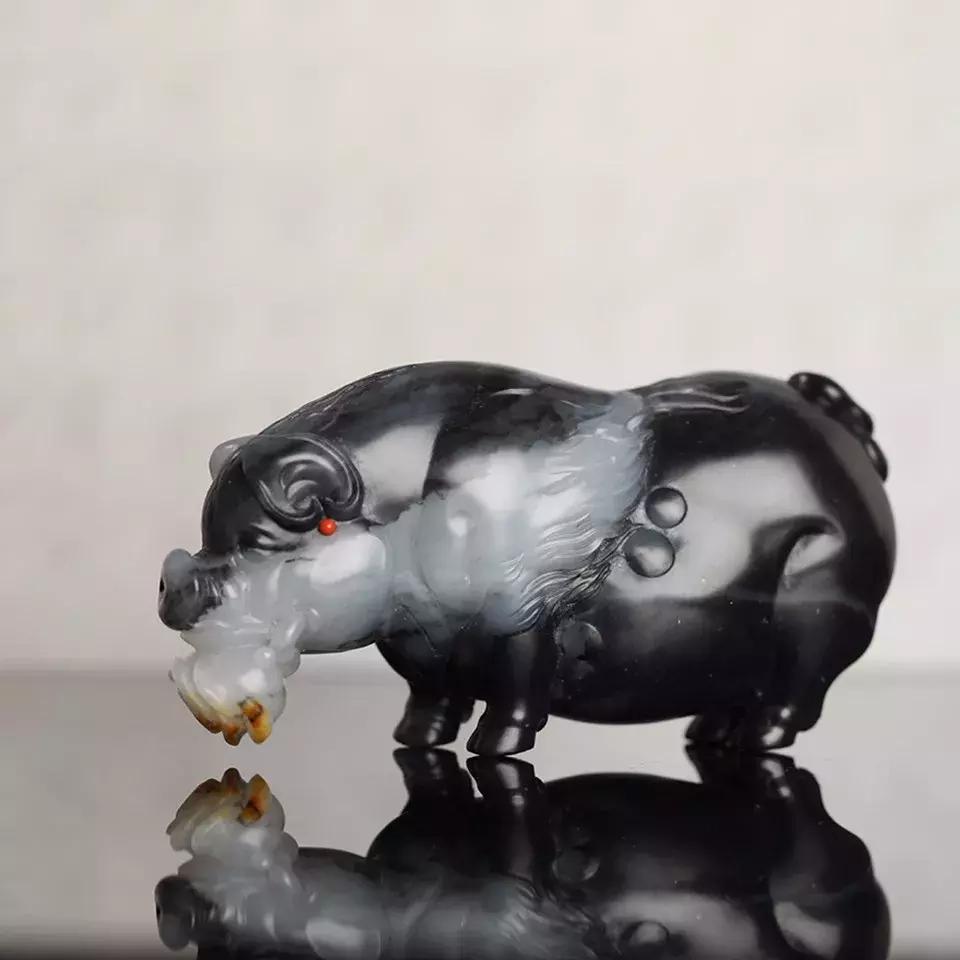 水墨意境和田玉青花籽料原石欣赏,银沙青花墨玉