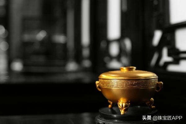 越王古法黄金和老铺黄金哪个好,古法黄金999和古法黄金9999的区别