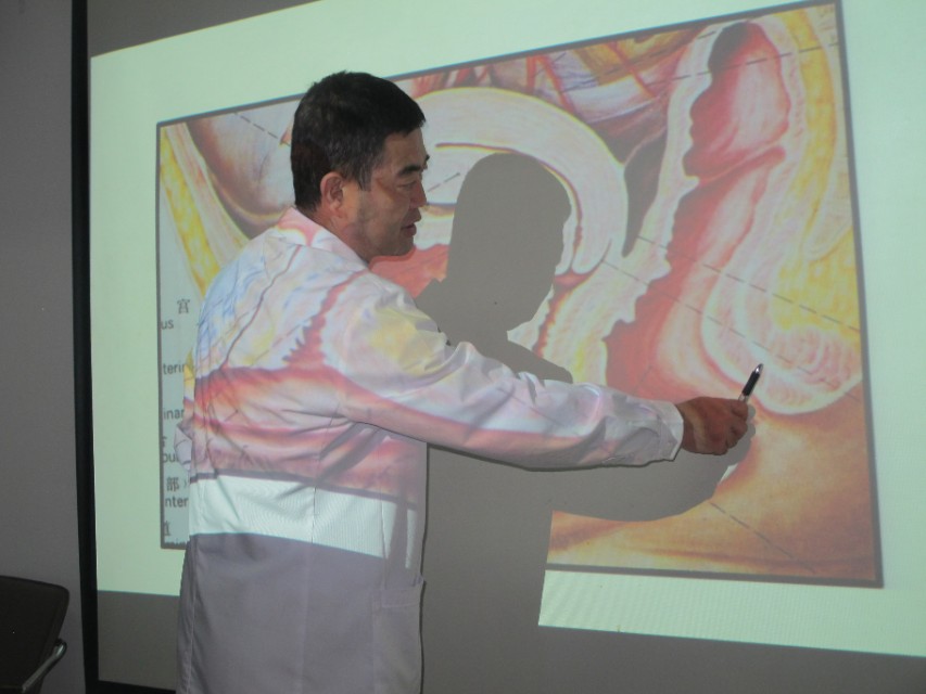 昆医大附一院女性盆底应力性损伤重建术达到国际先进水平