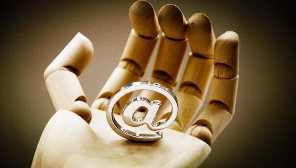 买港股好还是a股好,价投股的意思