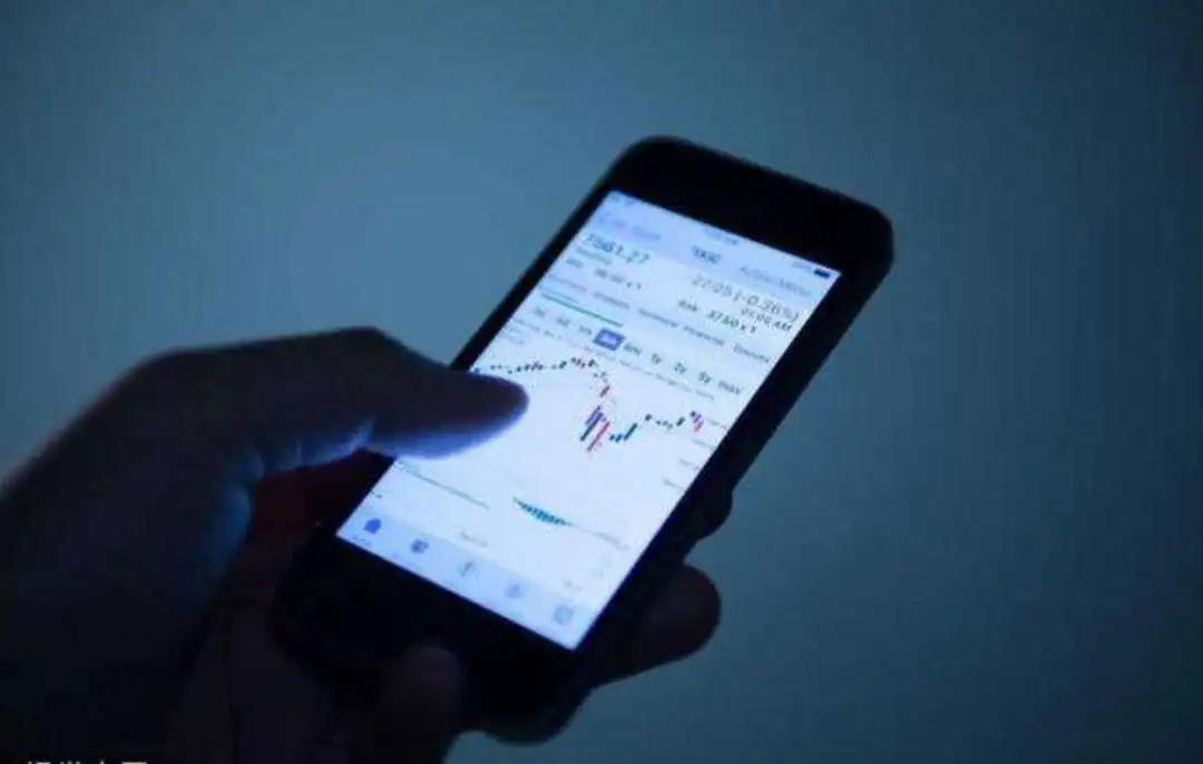 防蓝光屏幕是真护眼还是智商税,防蓝光的护眼屏真的能护眼吗