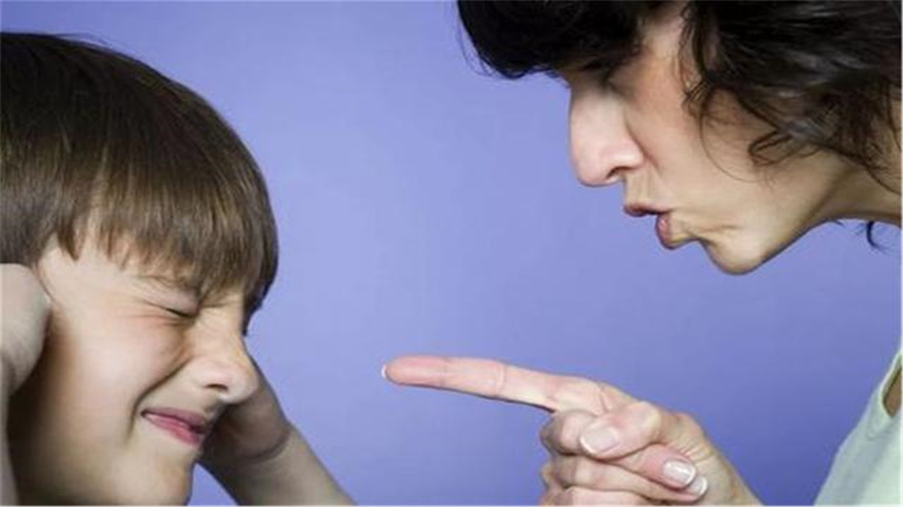 孩子脾气很倔让老师怎么引导,孩子倔脾气怎么才能治好