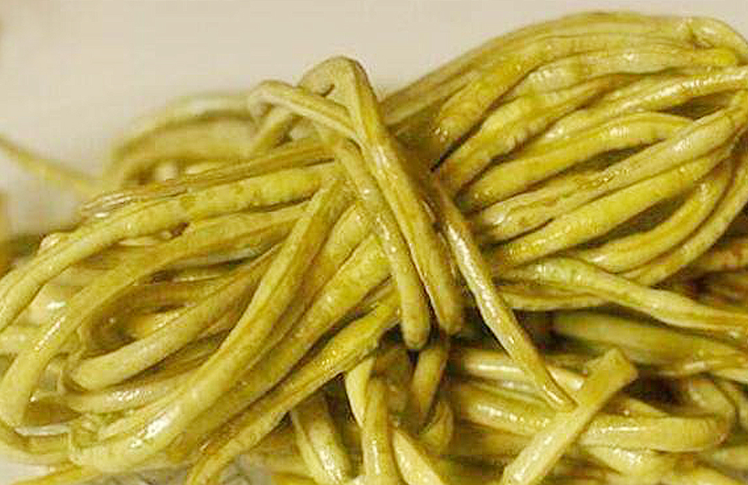 怎样在家做酸豆角才好吃,酸豆角怎么做比较好吃