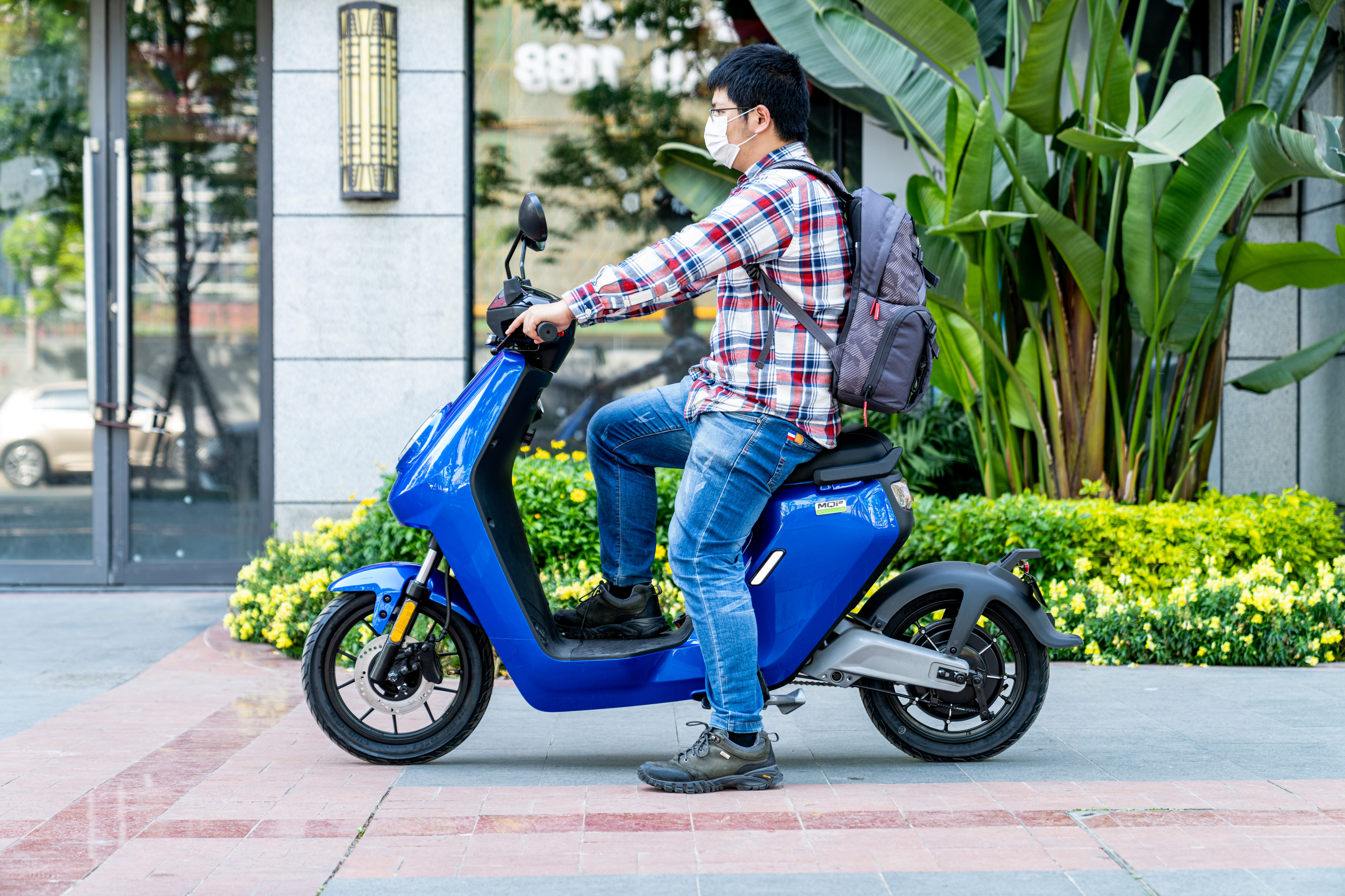 小牛新国标mqi2价格,小牛电动mqi2绿标和黄标的区别