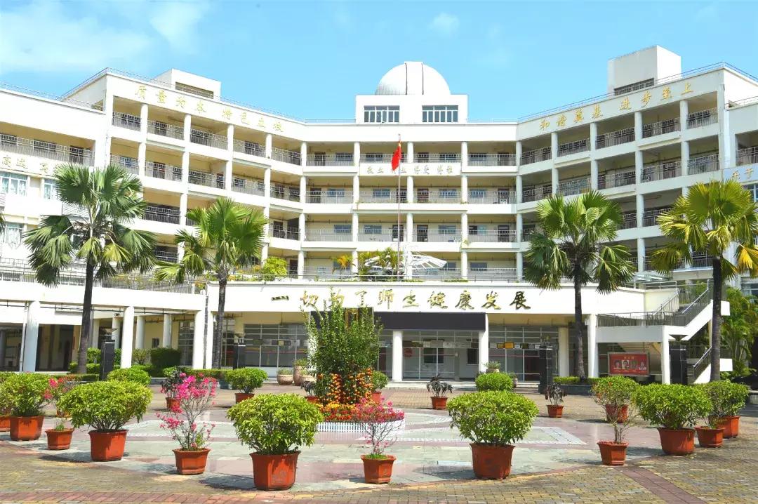 深圳亚迪学校排名,深圳亚迪学校历任校长