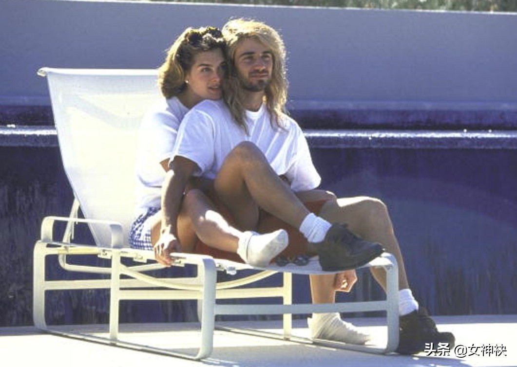 杰克逊年轻时的照片图文,杰克逊年轻时的照片大全图文