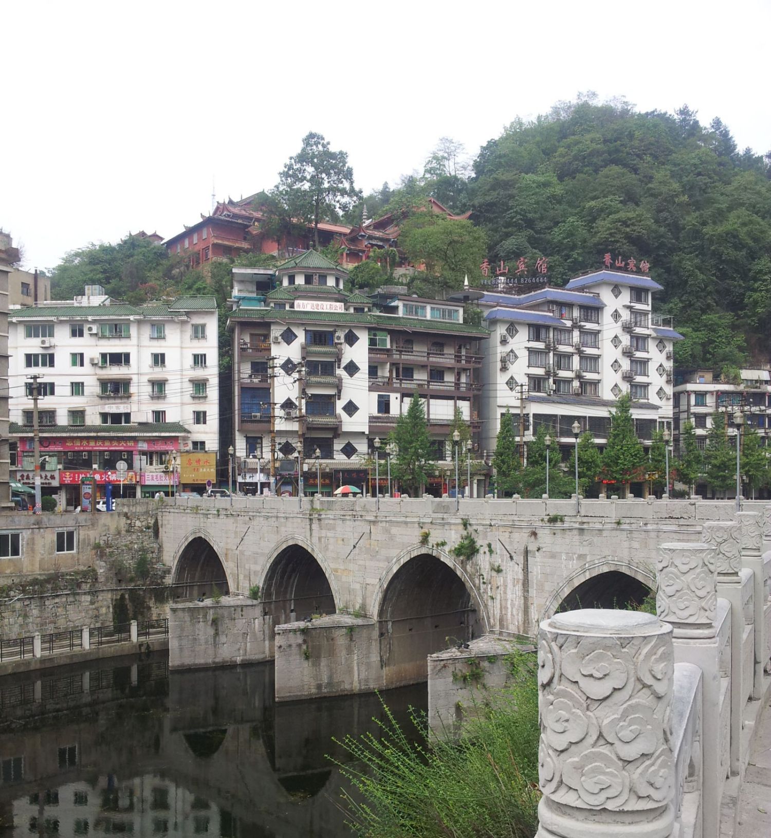 一个神秘废弃军事基地,贵州废弃的军工洞