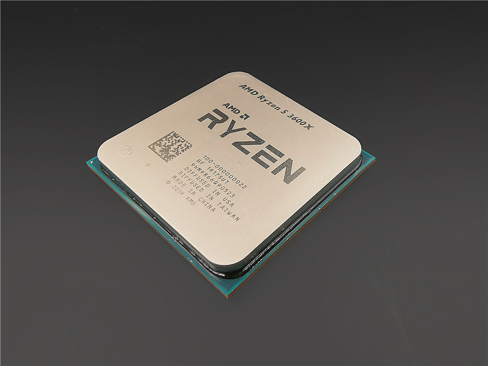 科技以灯为本，3600X+B450+BMR-24水冷+大水牛铁血战士机箱装机秀