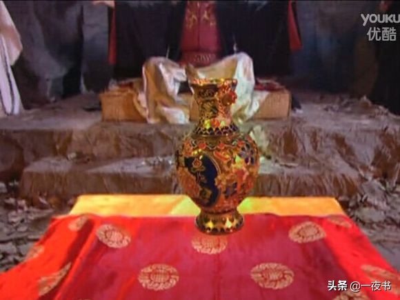 榄斿墤鐢熸妫嬪噷闇滃墤璧锋鍥炵敓,鍑岄湝榄斿墤鍜岄緳鍏冭皝鍘夊