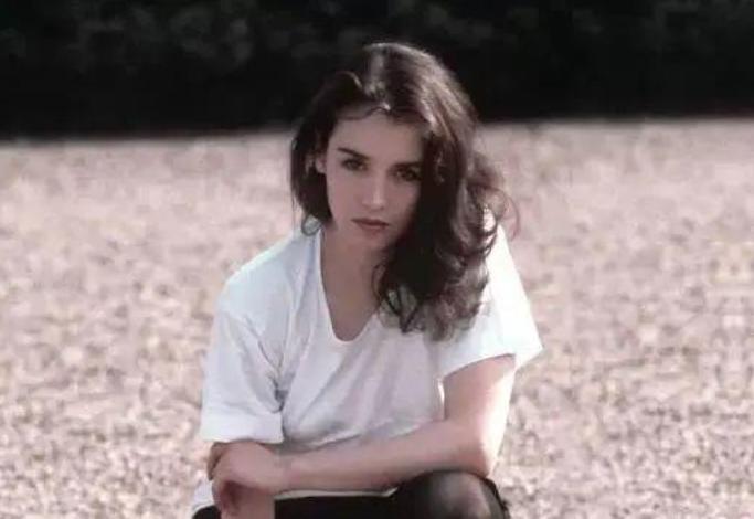 全球公认十大绝色美女,中国公认10大绝色美人