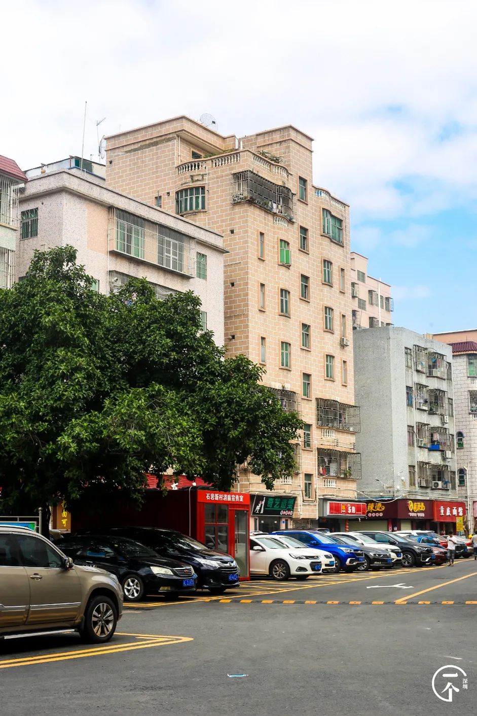 深圳“厂哥村”，女生可以百里挑一？