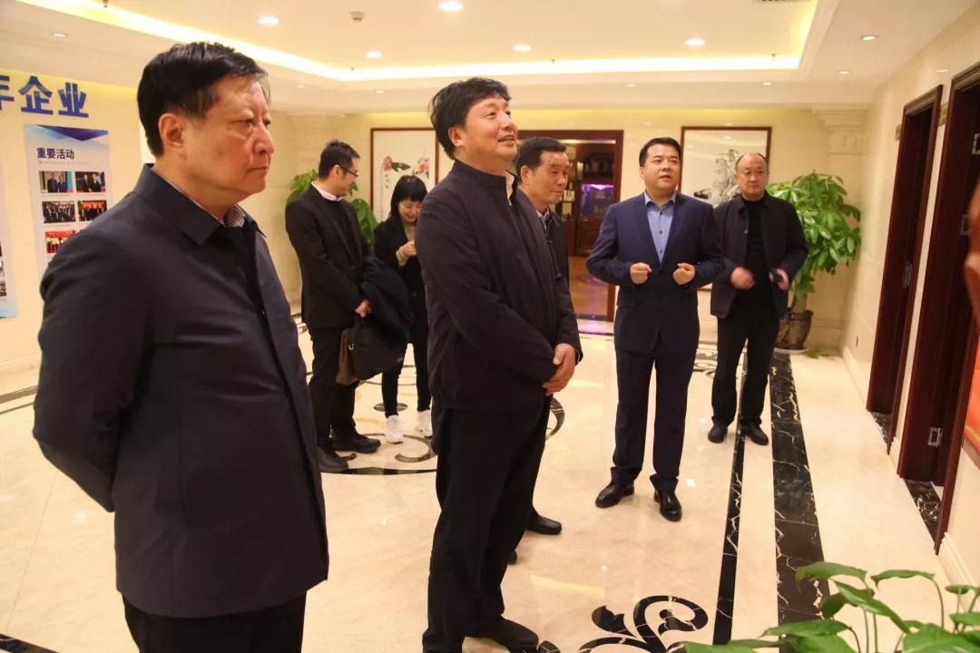 陕西工商联吴铁,工商联吴铁